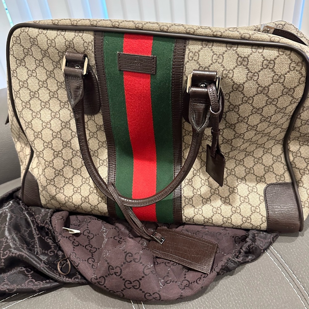 Gucci duffle
